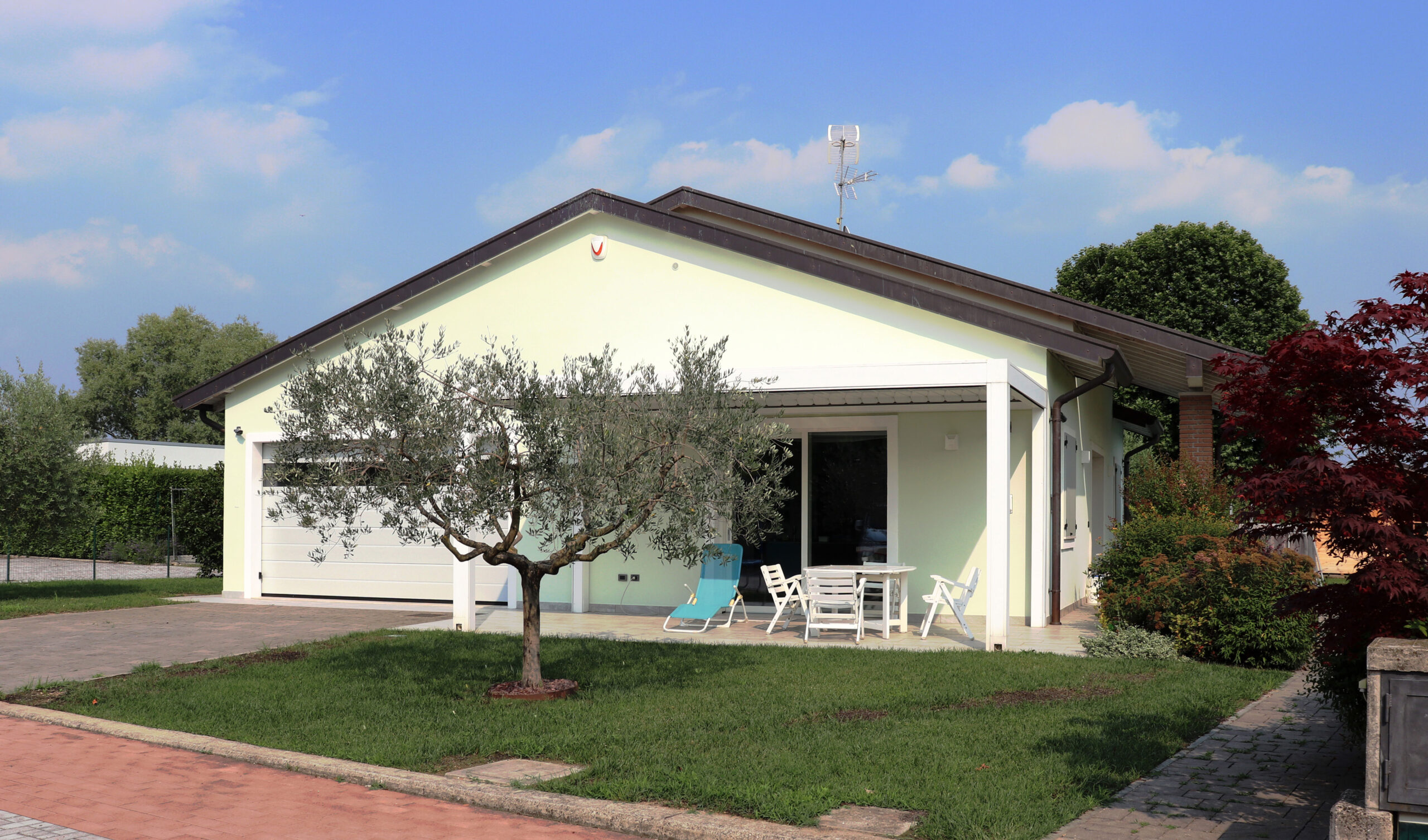 Villa Passivhaus in legno a Cesate, alle porte di Milano